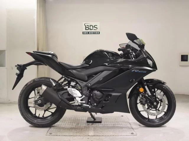 Yamaha YZF-R25A