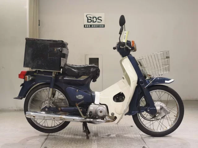 Honda C90