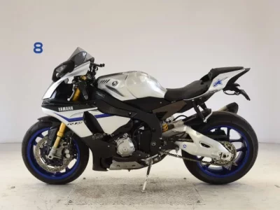 Yamaha YZF-R1M SHO LOUIS NOT EQUIPPED