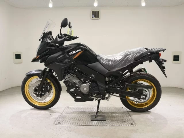 Suzuki V STROM 650XTA