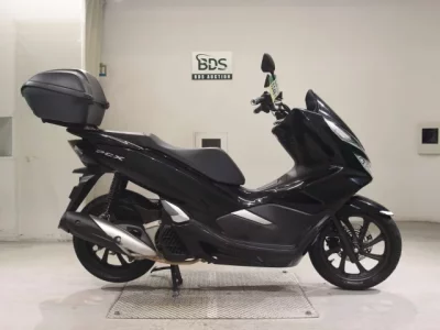 Honda PCX125-3