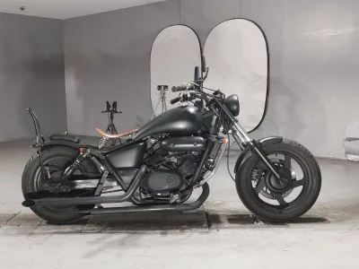 Honda MAGNA 250
