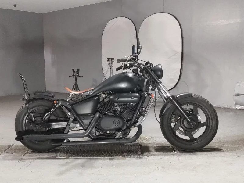 Honda MAGNA 250