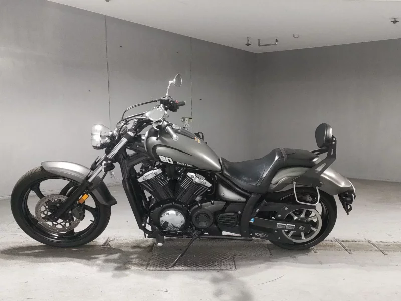 Yamaha XVS1300CA