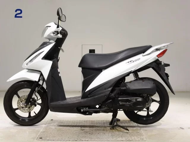 Suzuki ADDRESS110-2