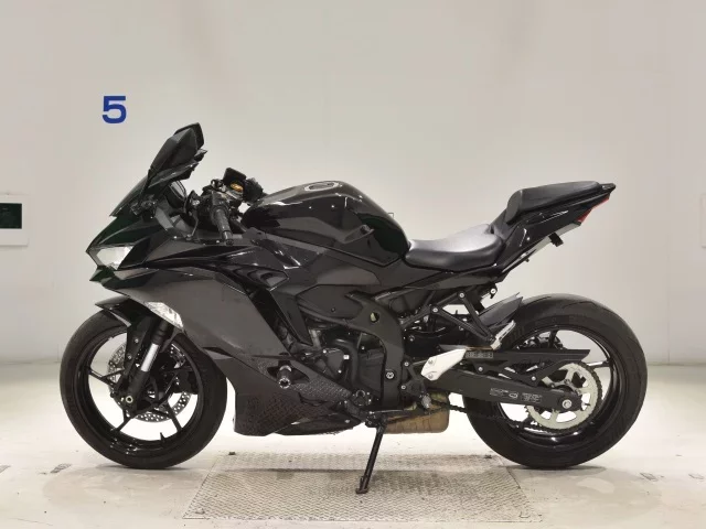 Kawasaki ZX-25R