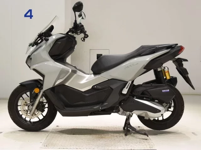 Honda ADV160