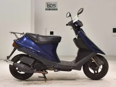 Suzuki ADDRESS V100