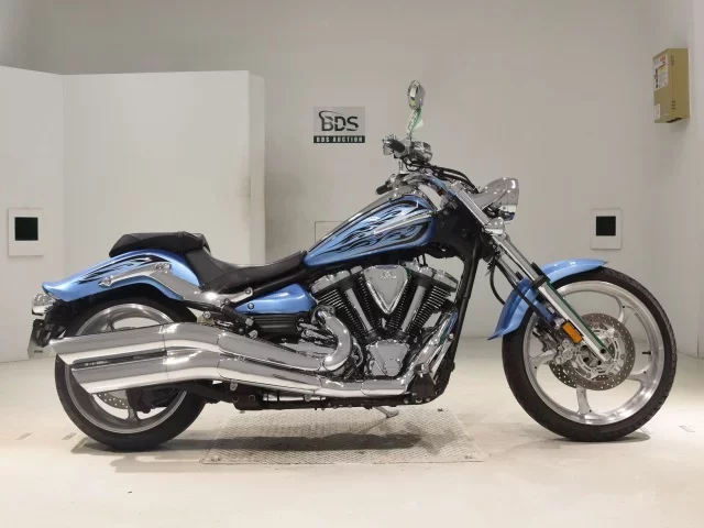 Yamaha XV1900 RAIDER