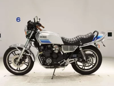 Yamaha XJ400 DIVERSION