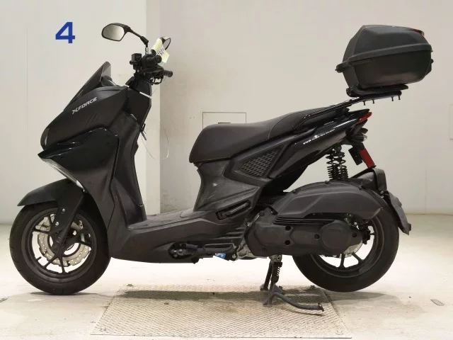 Yamaha X FORCE