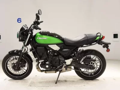 Kawasaki Z650RS