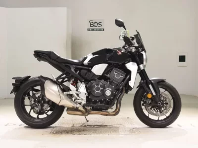 Honda CB1000R-2