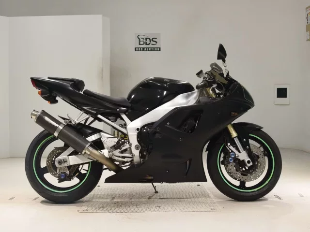 Yamaha YZF-R1