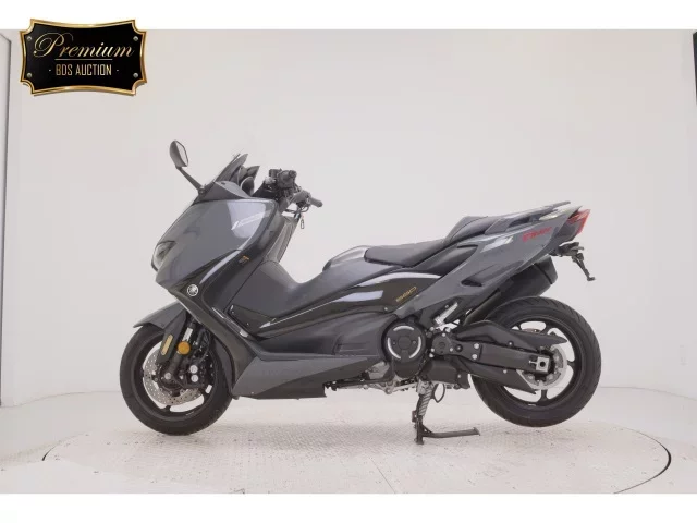 Yamaha T-MAX560T