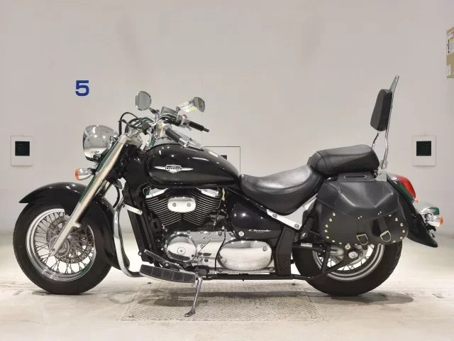 Suzuki INTRUDER 400 CLASSIC
