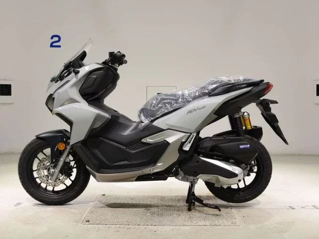 Honda ADV160