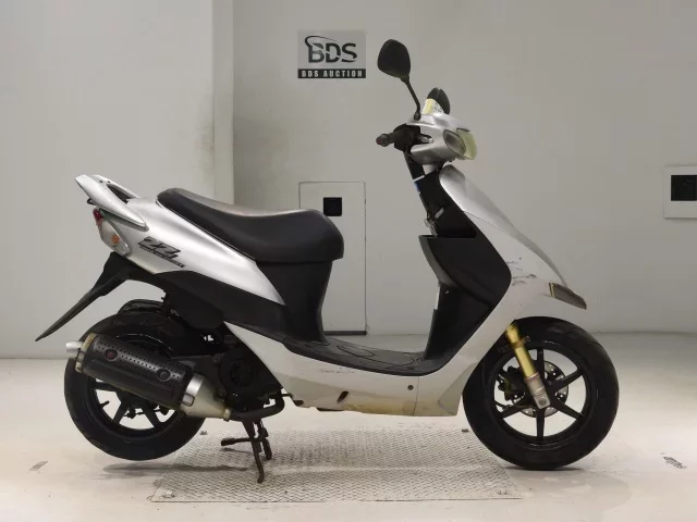 Suzuki ZZ