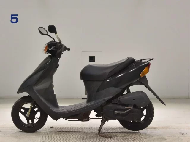 Suzuki LET S2