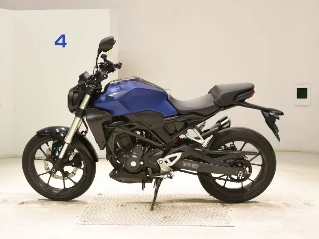 Honda CB250R
