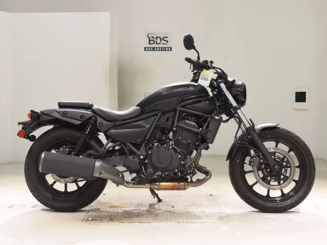 Kawasaki ELIMINATOR 400-3