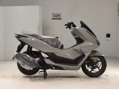 Honda PCX125-4