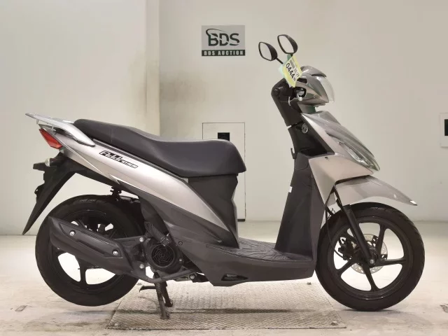 Suzuki ADDRESS110-2