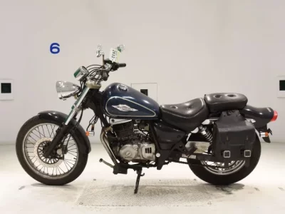 Suzuki GZ250