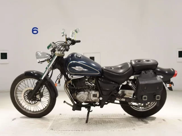 Suzuki GZ250