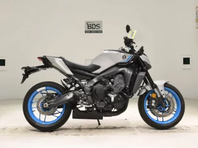 Yamaha MT-09-2AMT