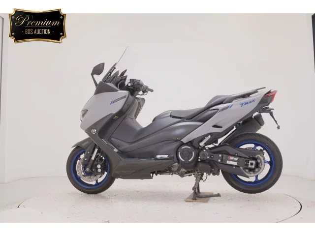Yamaha T-MAX560