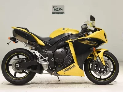 Yamaha YZF-R1