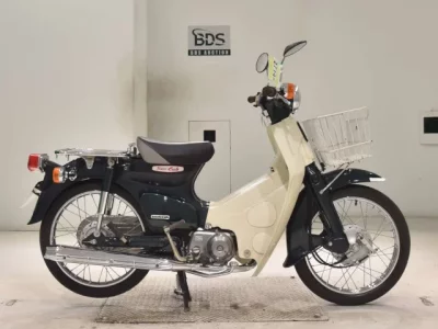 Honda C90
