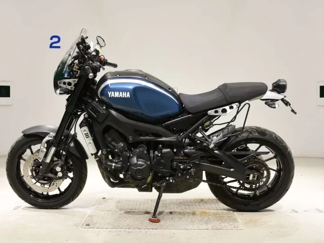 Yamaha XSR900