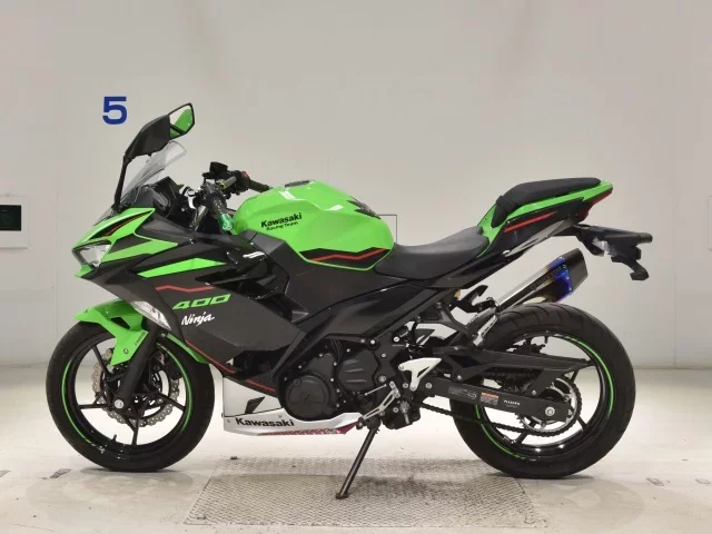 Kawasaki NINJA400-2
