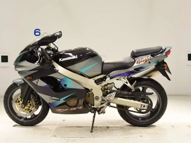 Kawasaki ZX-9R