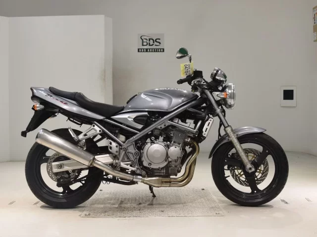 Suzuki BANDIT250-2