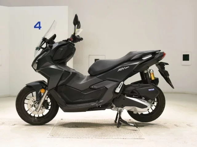 Honda ADV160