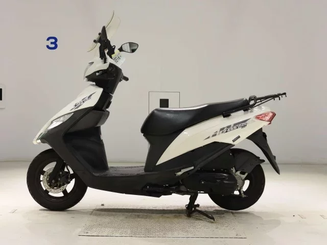 Suzuki ADDRESS V125