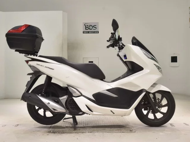 Honda PCX150-3