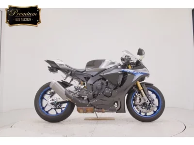 Yamaha YZF-R1M