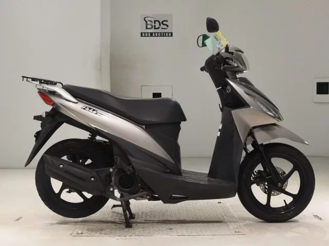 Suzuki ADDRESS110-2