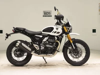Triumph TRIUMPH SCRAMBLER 400XC