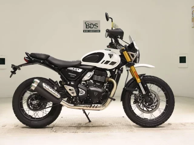 Triumph TRIUMPH SCRAMBLER 400XC