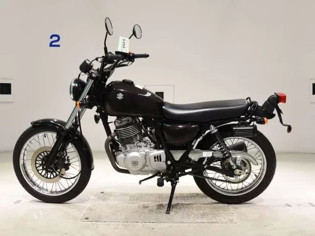 Suzuki GLASS TRACKER BIG BOY