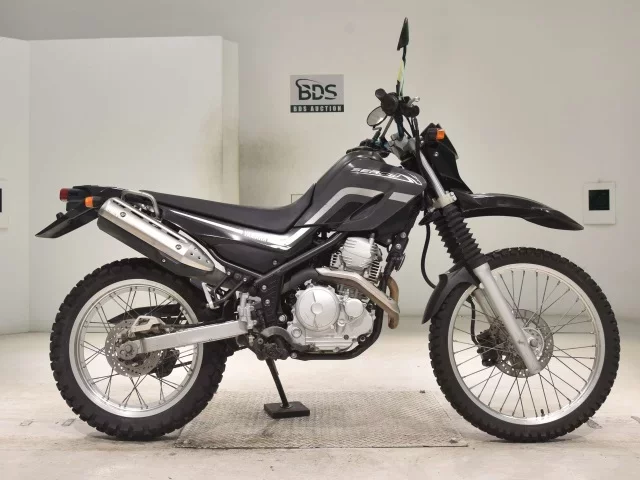 Yamaha SEROW 250