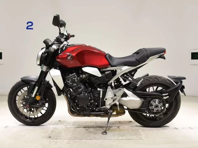 Honda CB1000R-2