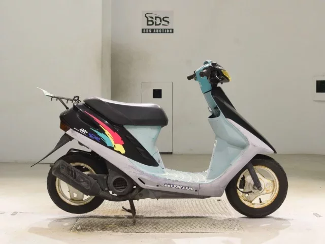 Honda DIO SR
