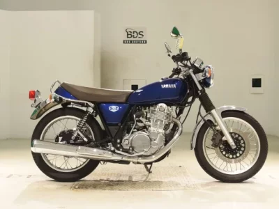 Yamaha SR400-5