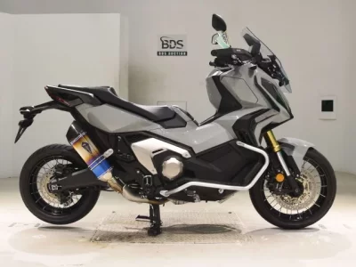 Honda X-ADV750-2